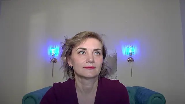 AdeleRocher's Live XXX Chat
