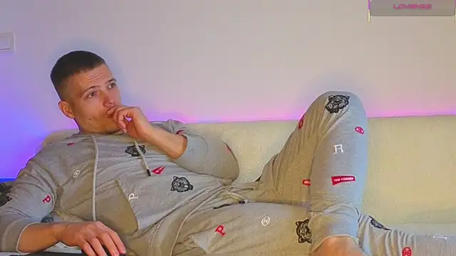 JulianTurner's Live XXX Chat