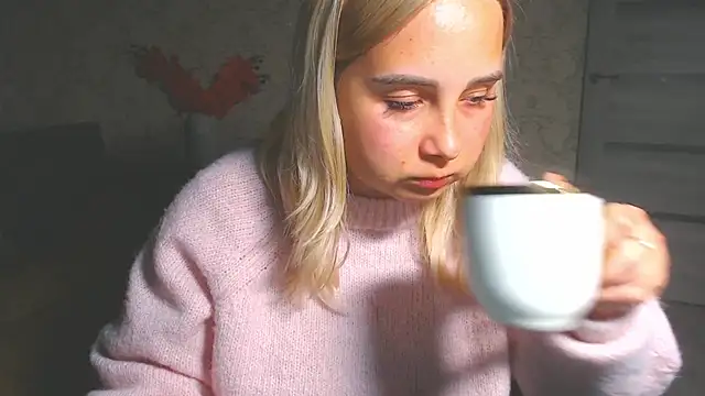 Онлайн чат XXX DolphinDreams