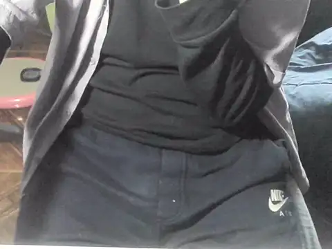 XXX chat uživo modela OreCam
