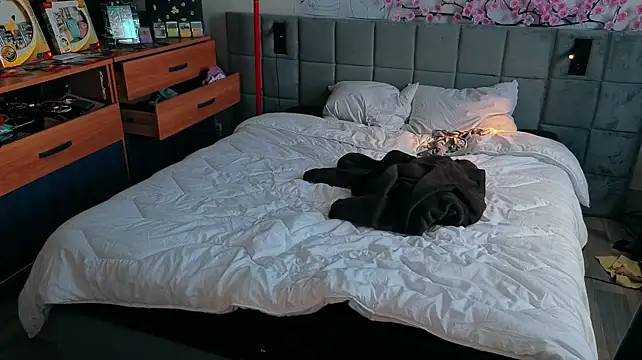JordanShow 라이브 XXX 채팅
