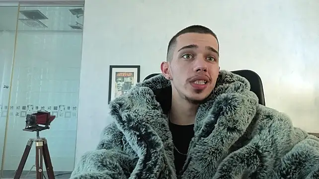 KaydenDrew Chat XXX in diretta