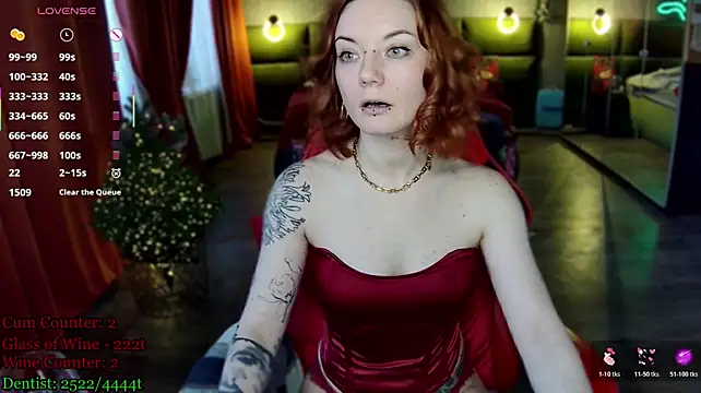 MaxPhoenixx Adlı Modelin Canlı XXX Sohbeti
