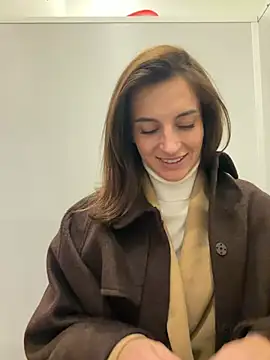 Chat XXX Live -AngelAri-