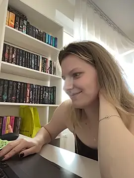 MaryHiggins 라이브 XXX 채팅