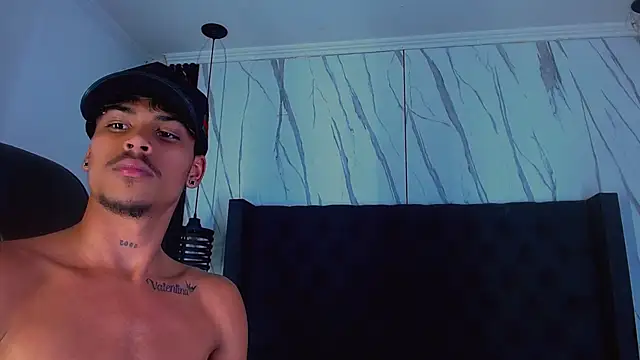 Angel_foxc13 Chat XXX live