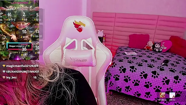 צ'אט XXX בשידור חי של mistressparty