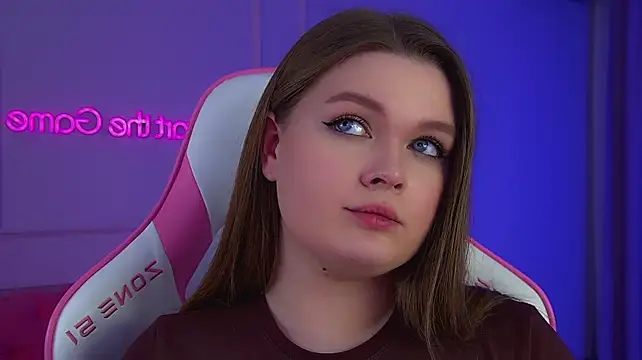 Chat +18 de CrystalLyons ao vivo