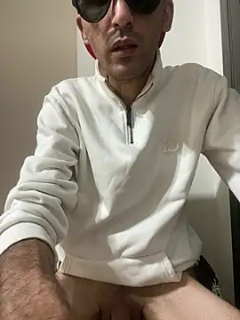 hakilka2 Adlı Modelin Canlı XXX Sohbeti