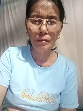 Czat XXX na żywo – Full_open123