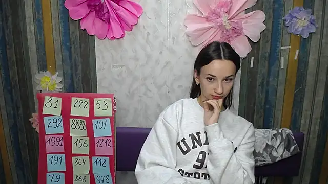 Chat +18 de Je55icaBreeze ao vivo