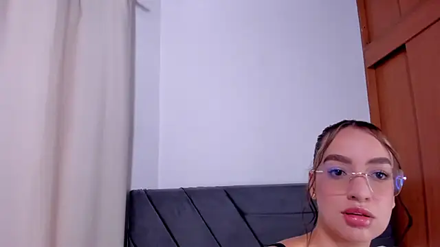 Chat +18 de jazlinn4 ao vivo