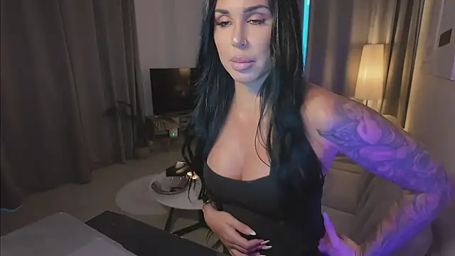Chat +18 de Averixae ao vivo