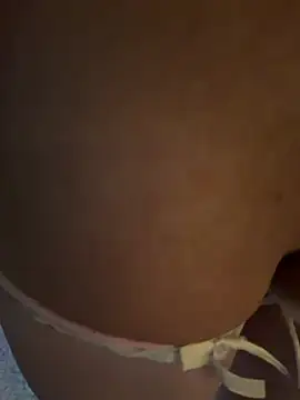 צ'אט XXX בשידור חי של RileyDix