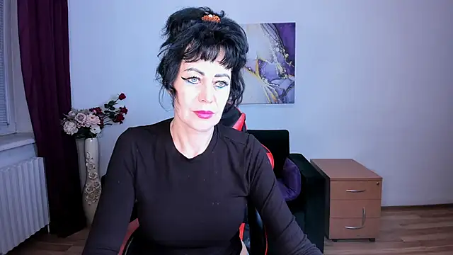 Chat +18 de Silvia_Wallec ao vivo