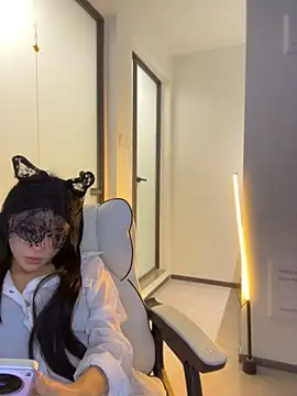 Chat +18 de Celine-1010 ao vivo