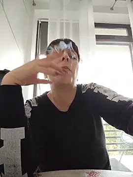 THE_MAID Chat XXX live