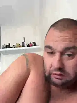 Chat +18 de girthyplaster34 ao vivo