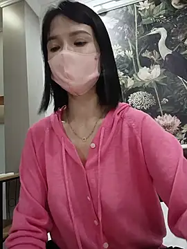 Emma_Linh Chat XXX in diretta