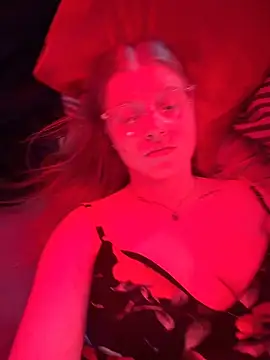 Aidowned Webcam Show