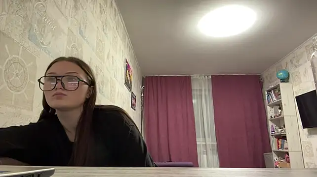 Chat +18 de ClarisDurun ao vivo