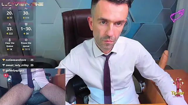 SteveTiger Live XXX Chat