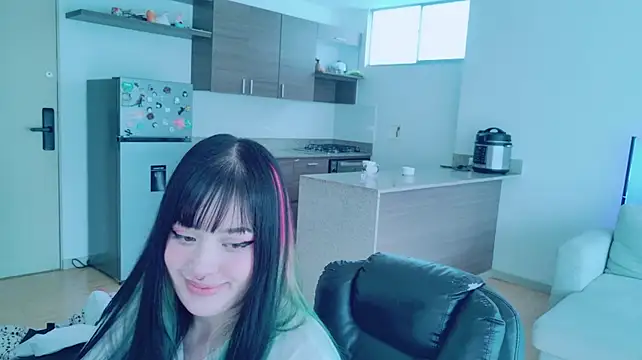 Chat +18 de nikkyblush ao vivo