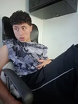 Chat +18 de Noah_dupont_ ao vivo
