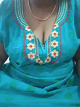 Kalaitamil01 Adlı Modelin Canlı XXX Sohbeti