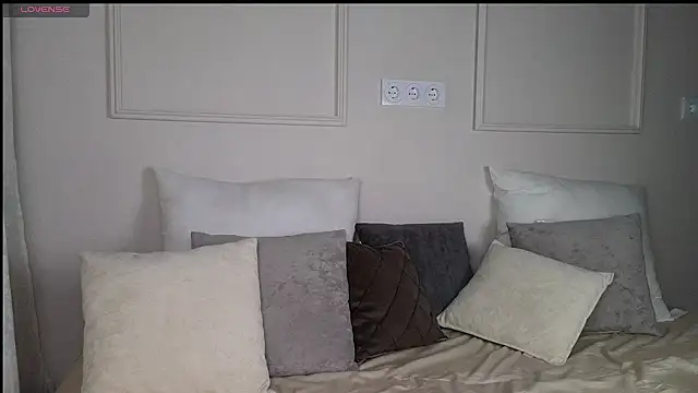 Chat +18 de chloi_hes ao vivo