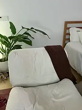 Chat XXX Live DouDou--