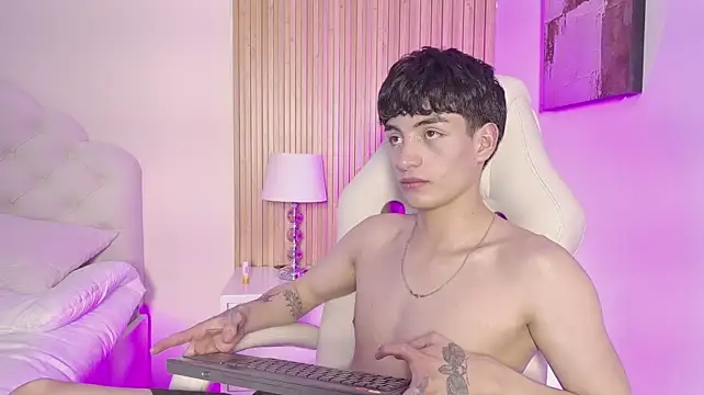 Chatroom XXX en direct de Filiph_Sterliing