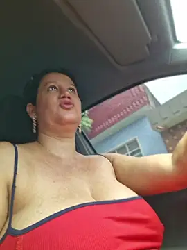 keilymadam Adlı Modelin Canlı XXX Sohbeti