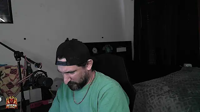 DevilPup75_'s Live XXX Chat