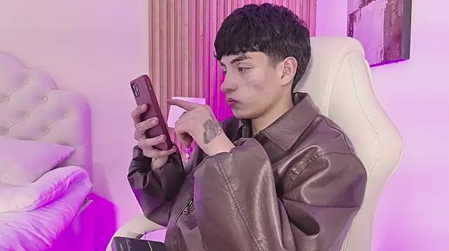 Czat XXX na żywo – Filiph_Sterliing