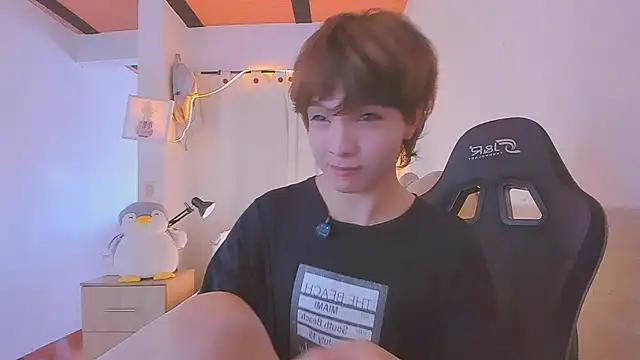 Sweet_Allan – Naživo XXX chat