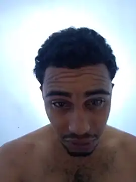 צ'אט XXX בשידור חי של Jose0104