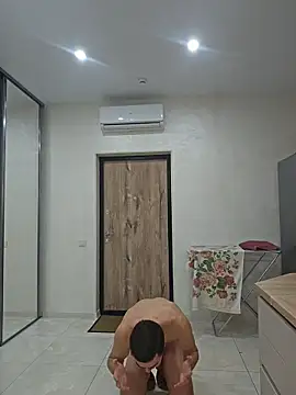 GoodGG Adlı Modelin Canlı XXX Sohbeti