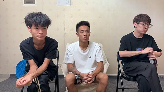 XiaoLin-01 Live XXX Chat