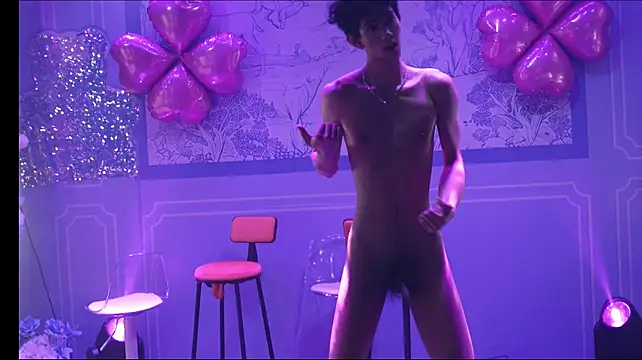 Zouzouboy-001 – Live XXX-chat
