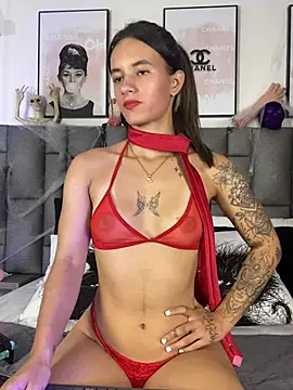 دردشة JuliaColemann الجنسية المباشرة