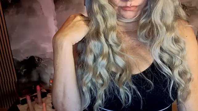 MarianL0ve Adlı Modelin Canlı XXX Sohbeti