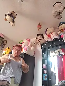 Chat +18 de SaraJ ao vivo