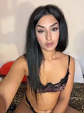 Mia_spicyy's Live XXX Chat