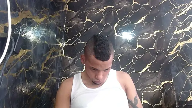 Онлайн чат XXX drako_monster