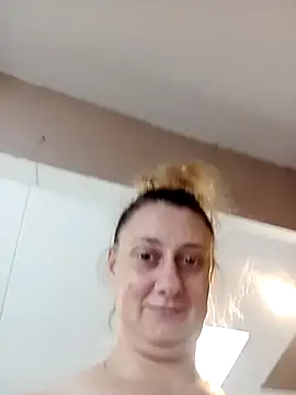 Chat +18 de SexyAmyBB ao vivo