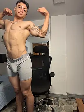 Chat +18 de MR_MUSCLE ao vivo