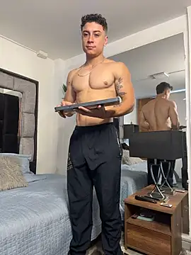 MR_MUSCLE Live XXX Chat