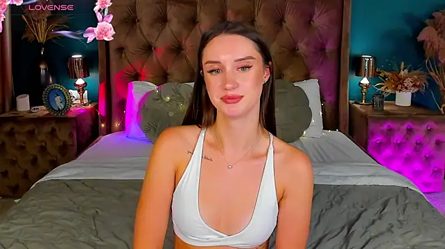 ToriSonn's Live XXX Chat