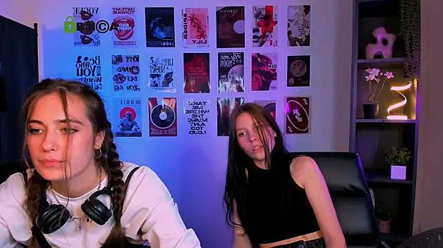 Chat +18 de x_kaylita_x ao vivo